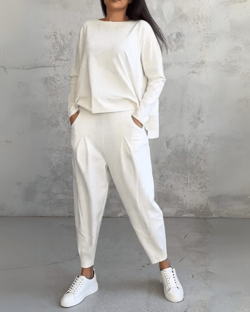 JACKQUELIN | Lounge set with relaxed fit - Liora Melbourne