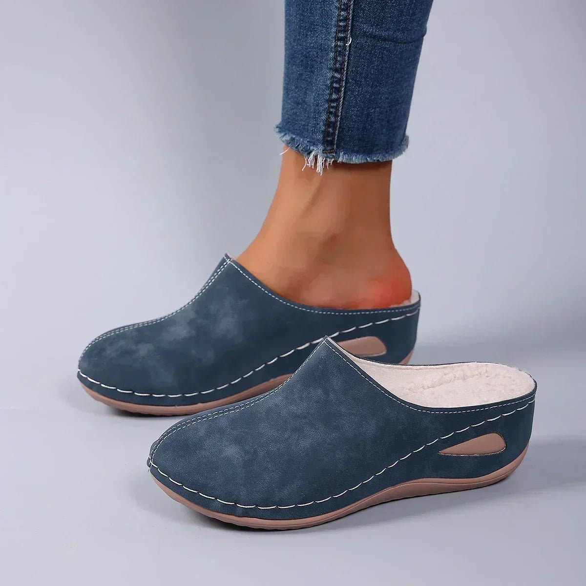 HARPER | Orthopaedic slippers with cushioned footbed - Liora Melbourne