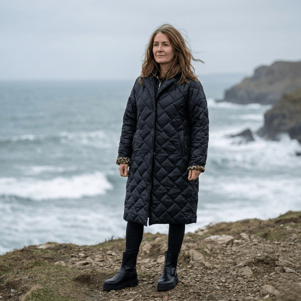BRIAR | Long coat with diamond quilting - Liora Melbourne