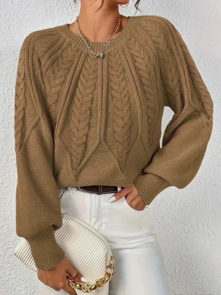 SIENNA | Knitted jumper with a slim fit - Liora Melbourne