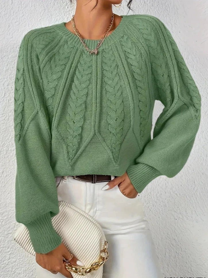 SIENNA | Knitted jumper with a slim fit - Liora Melbourne