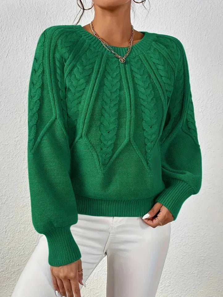 SIENNA | Knitted jumper with a slim fit - Liora Melbourne