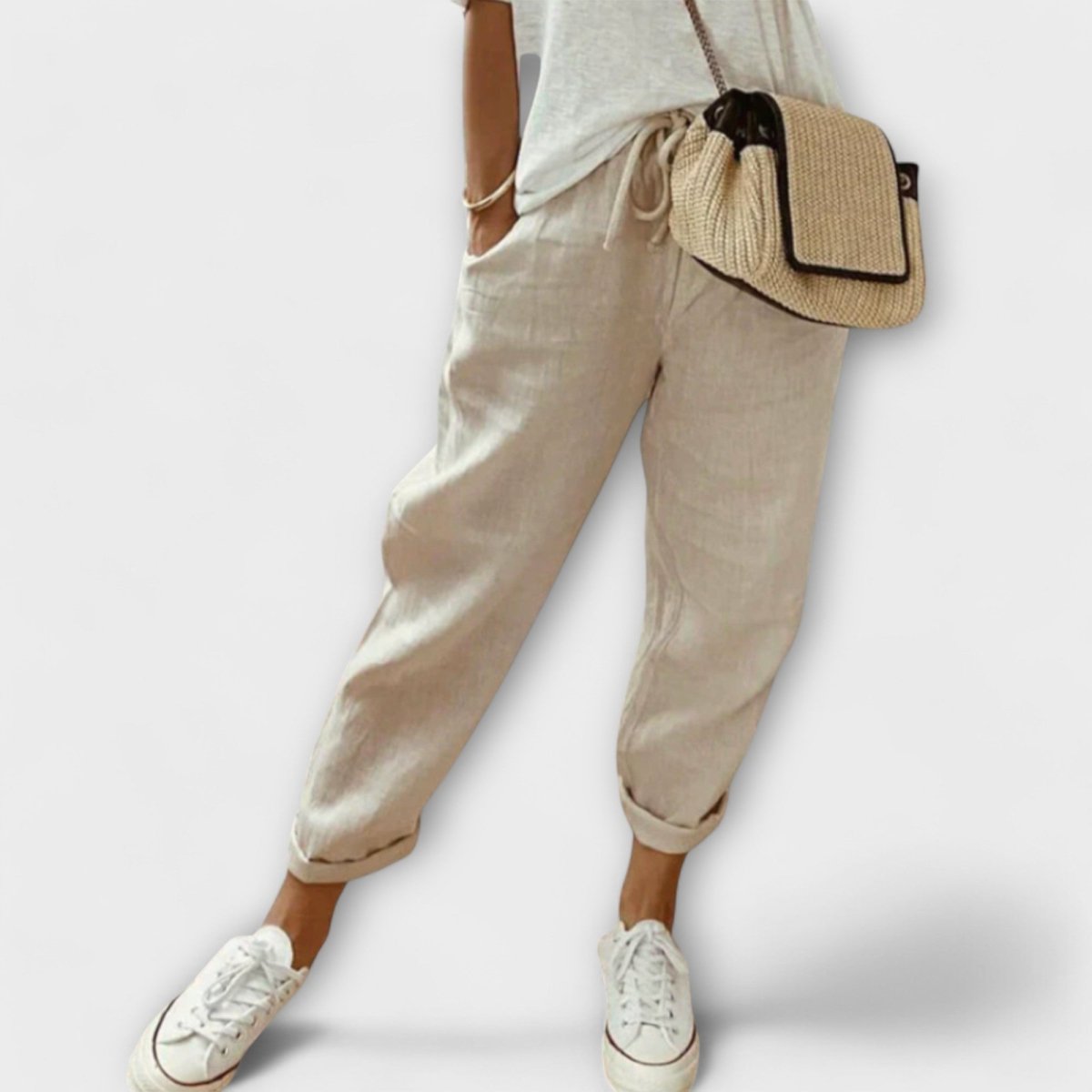 JANELLE | Relaxed trousers in linen blend - Liora Melbourne