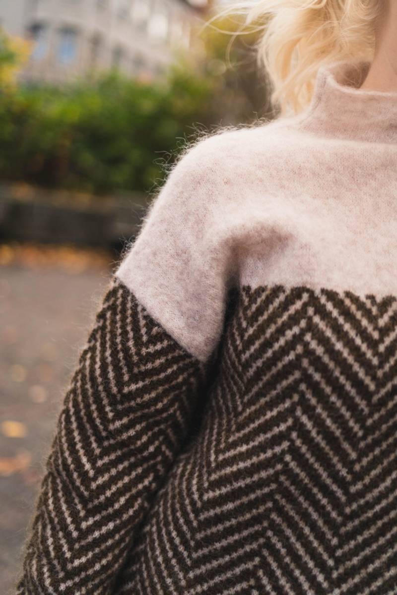 LALUNA | Soft-knit roll-neck jumper - Liora Melbourne